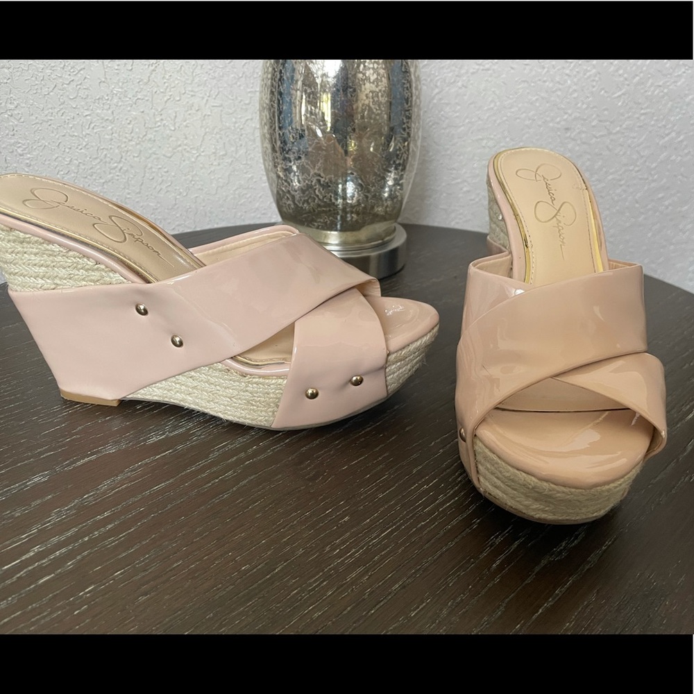 Jessica Simpson wedge